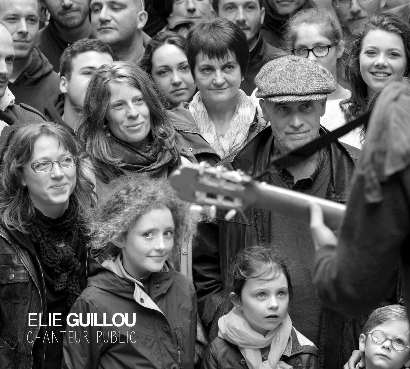 Elie Guillou : Chanteur Public